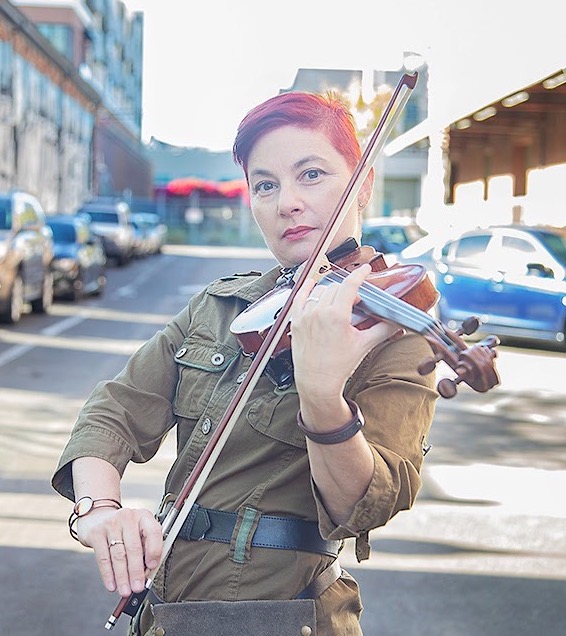 Janice Markham with violin